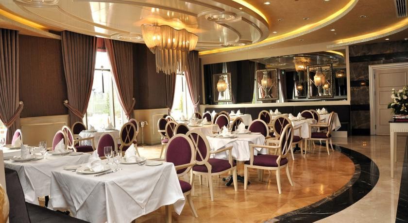 Limak Eurasia Luxury Hotel Istanboel Restaurant foto
